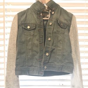 Denim and sweater crop jacket